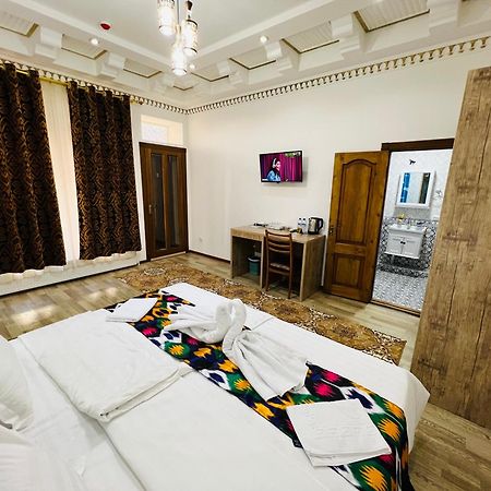 Lola Boutique Hotel Buchara Exteriör bild