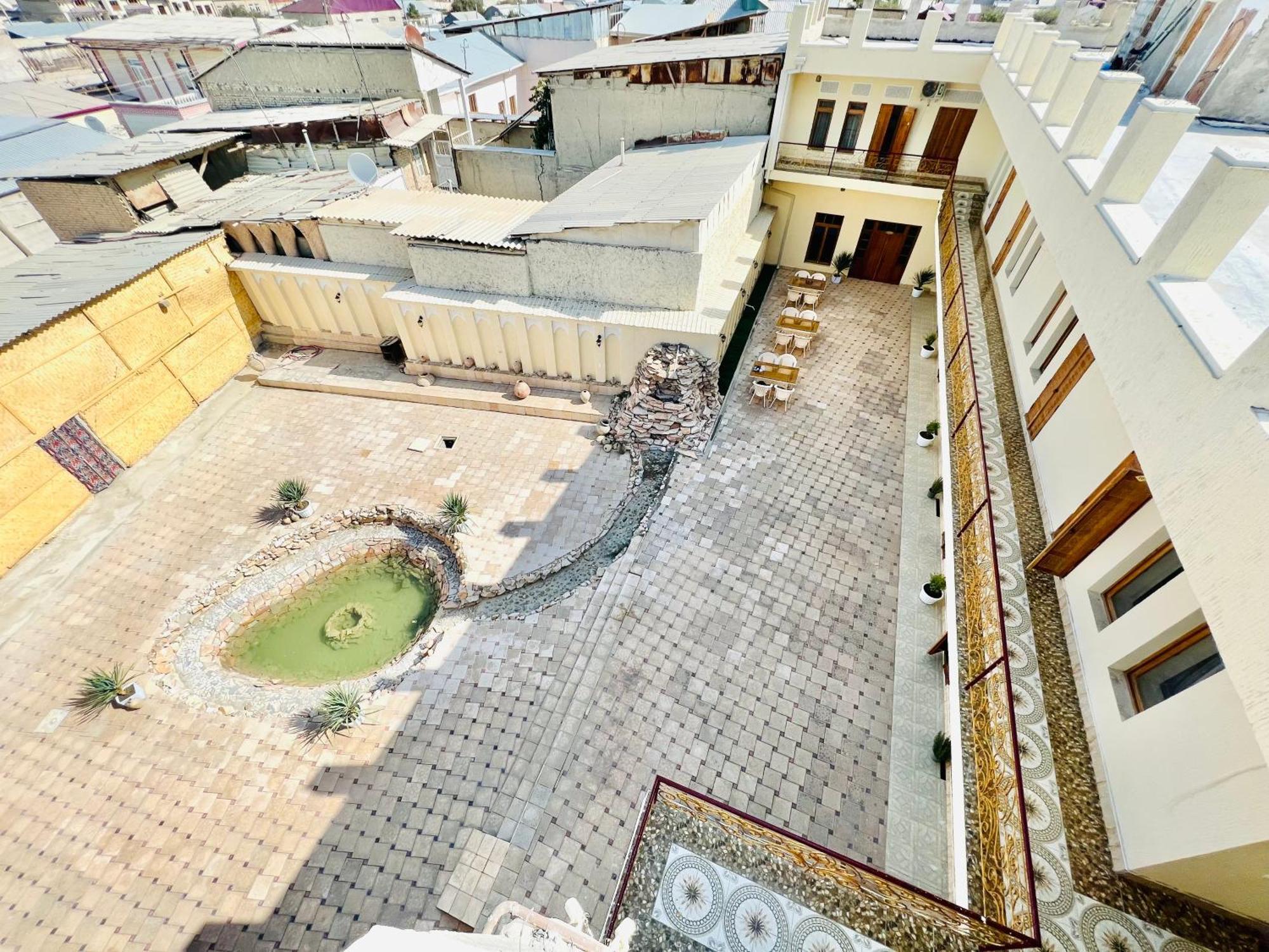 Lola Boutique Hotel Buchara Exteriör bild