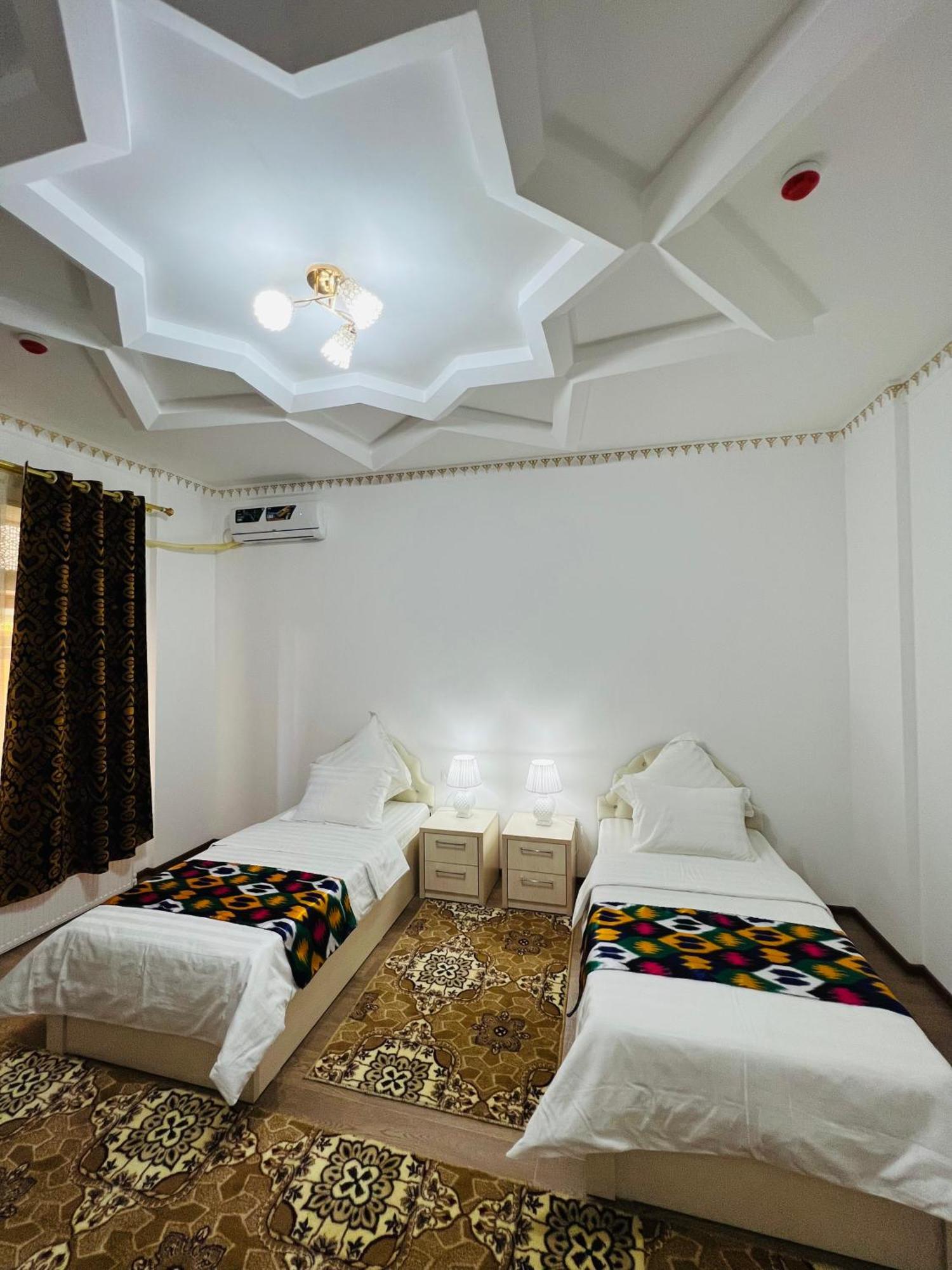 Lola Boutique Hotel Buchara Exteriör bild
