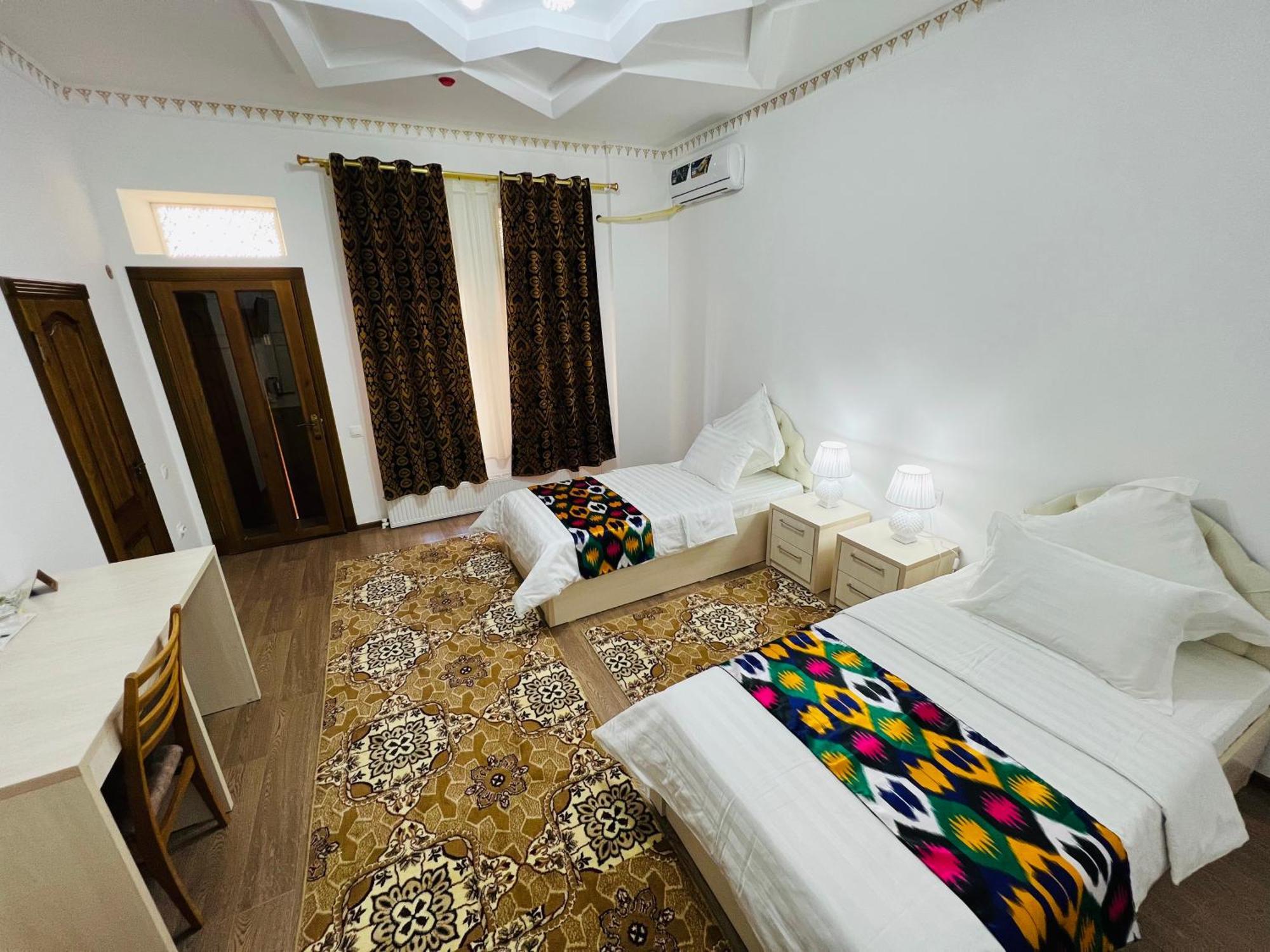 Lola Boutique Hotel Buchara Exteriör bild