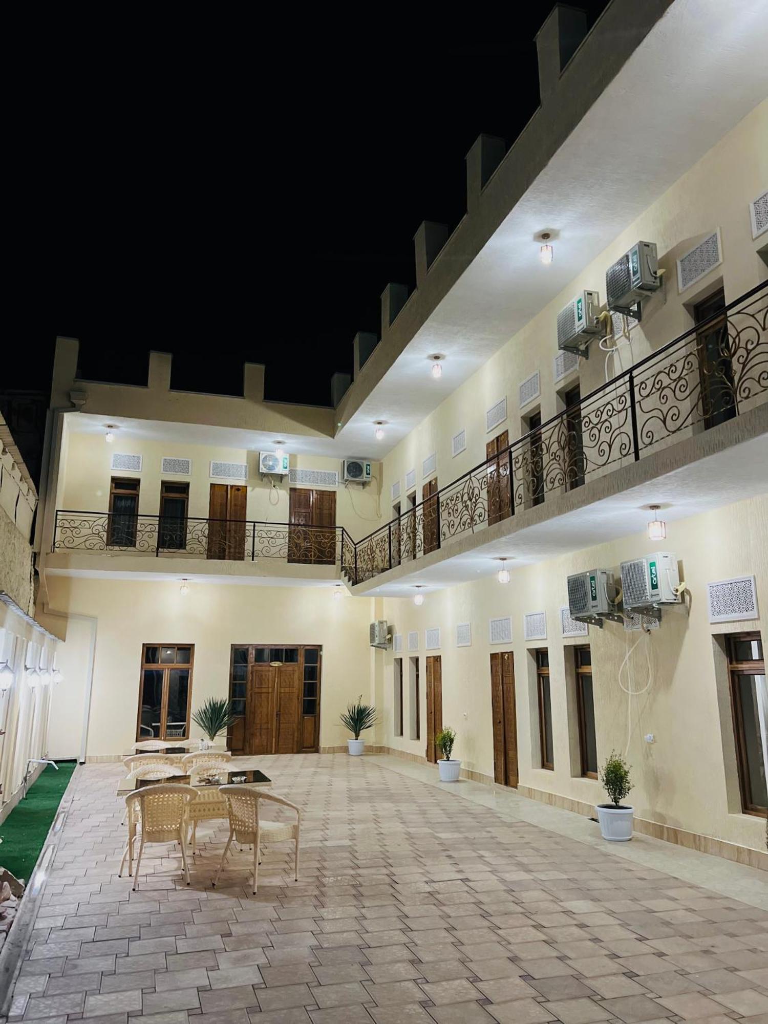 Lola Boutique Hotel Buchara Exteriör bild